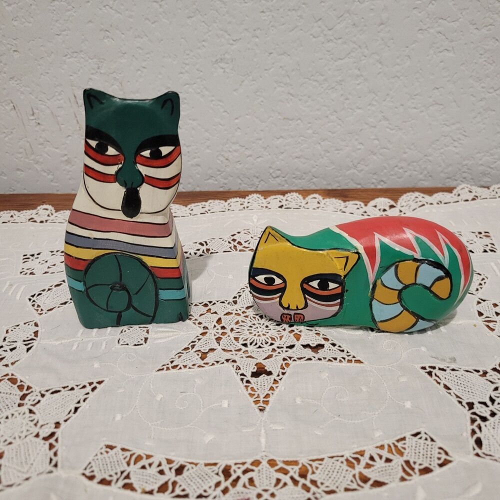2 Vintage Hand Carved Hand Painted Wood Folk Art Cat Figurines Statue Cat Decor